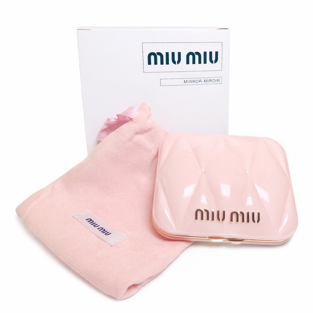Miu Miu Pink Quilted Compact Mirror Full Inclusion